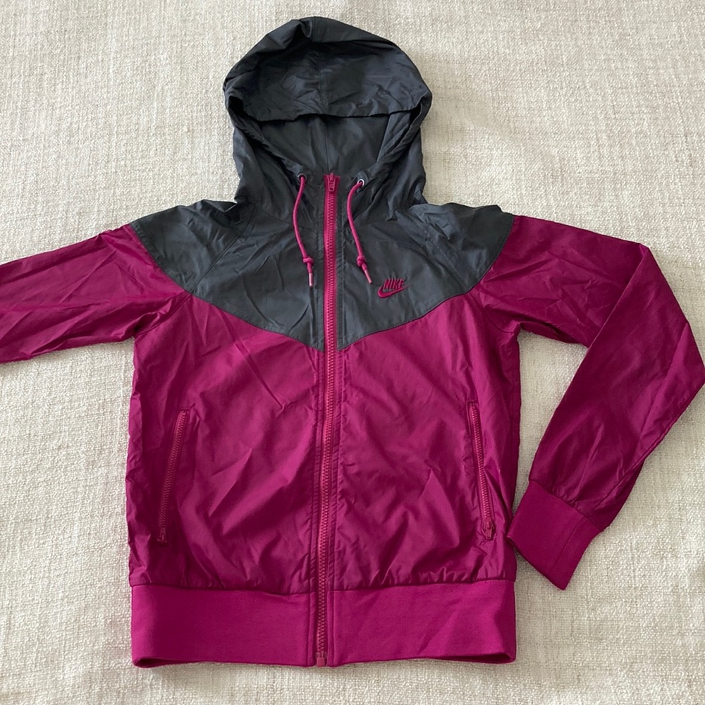 Nike Windbreaker Jacket Size S